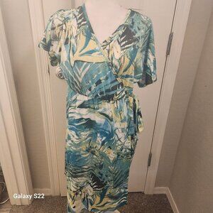 AGNES & DORA Wrap Nightengale Dress. NWT. Size Large